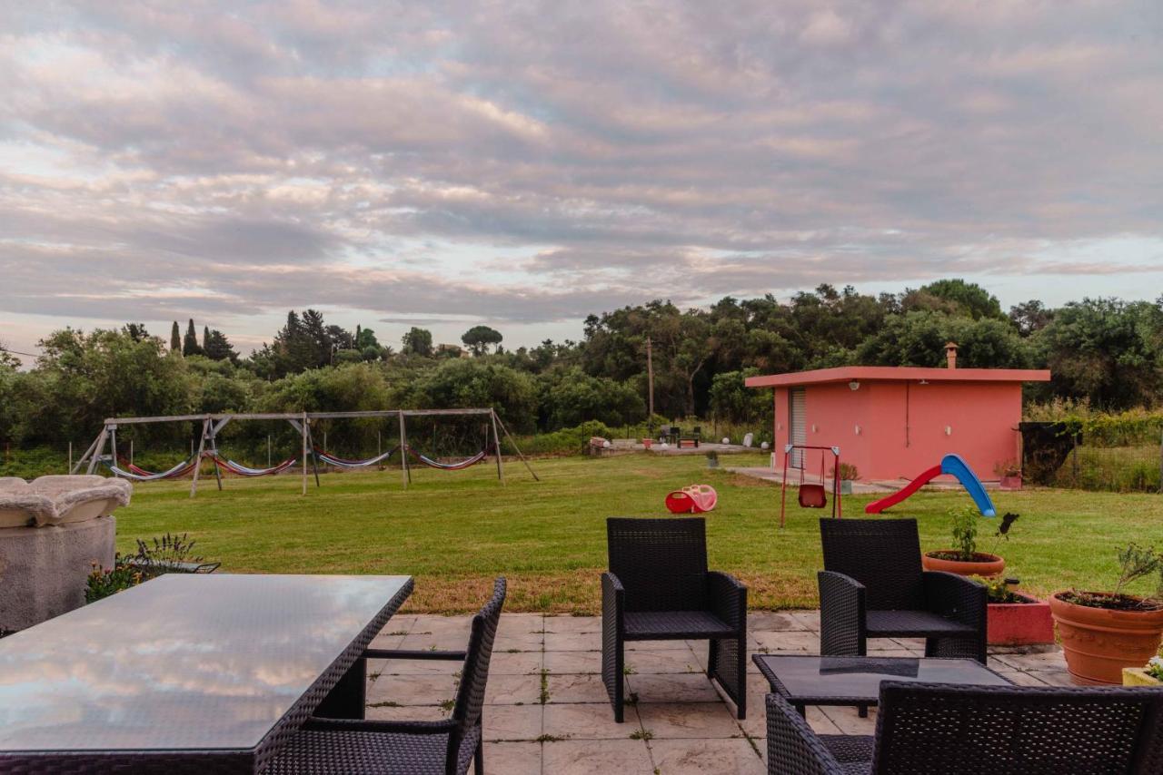 Riposo Studios & Apartments Kavos Bagian luar foto