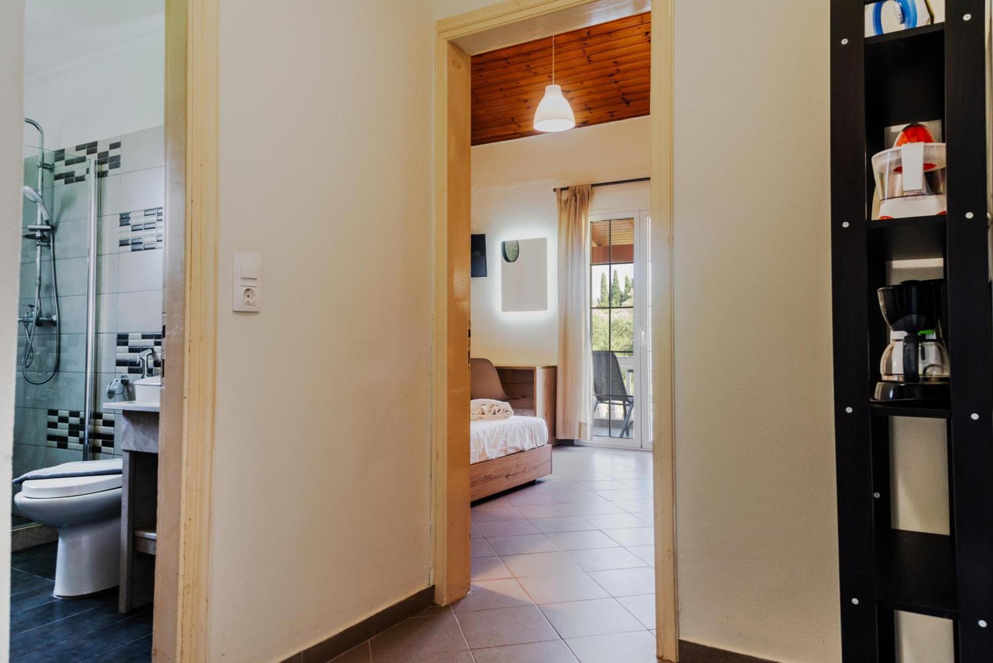 Riposo Studios & Apartments Kavos Bagian luar foto