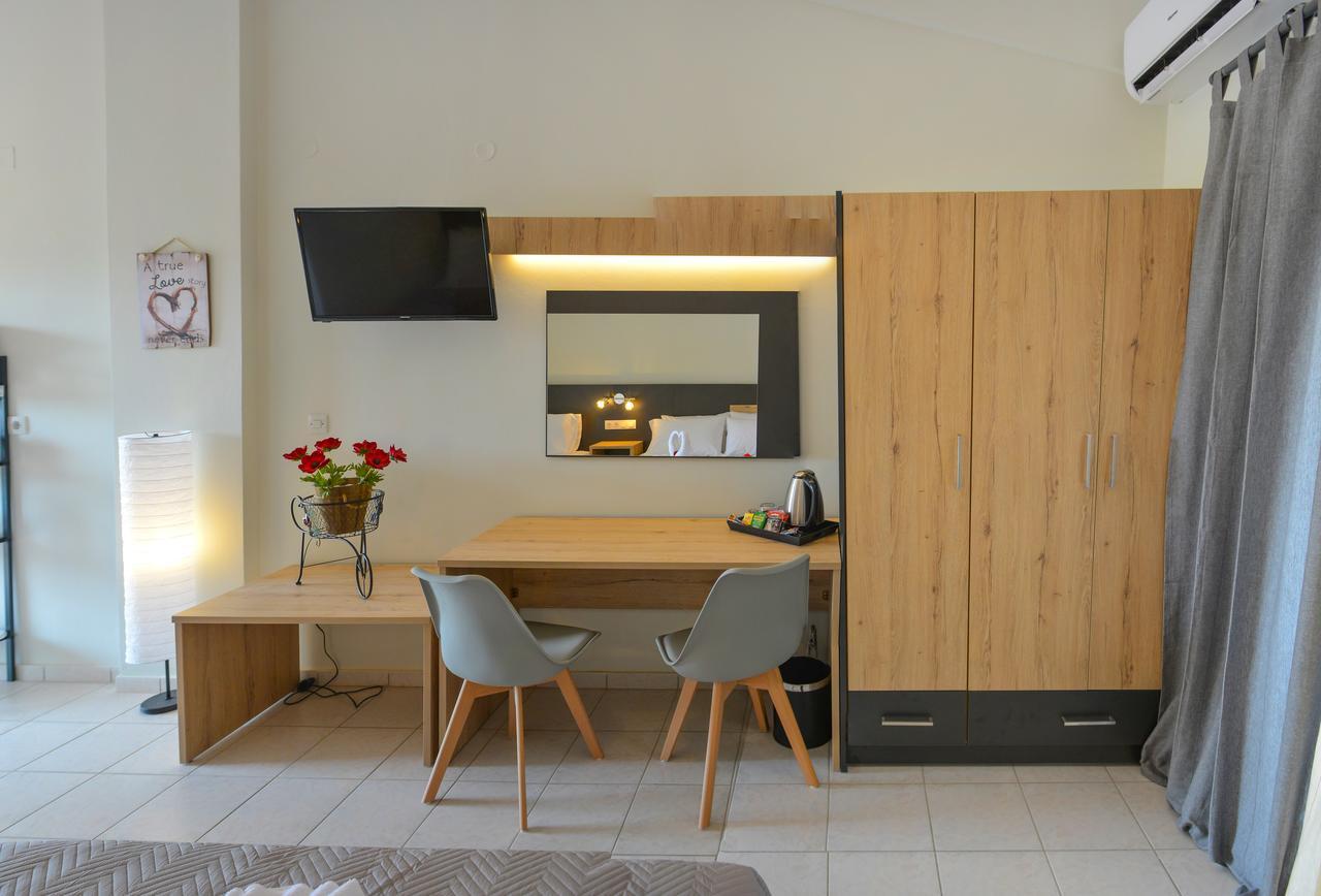 Riposo Studios & Apartments Kavos Bagian luar foto